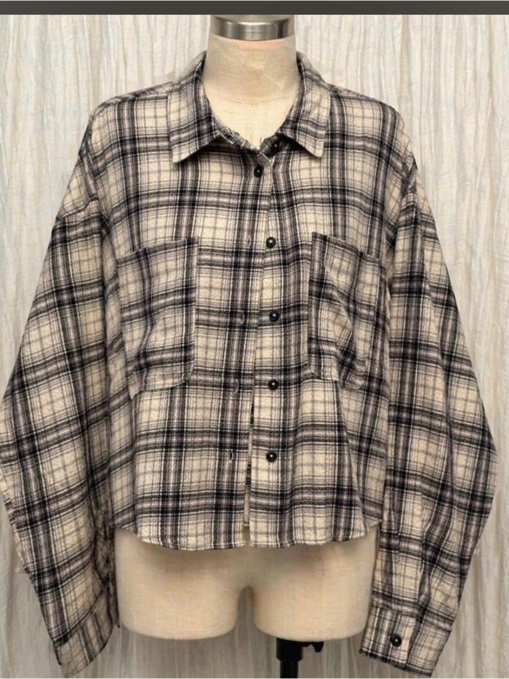 Forever 21 Plaid Button-Up Crop Shirt. Never Worn.